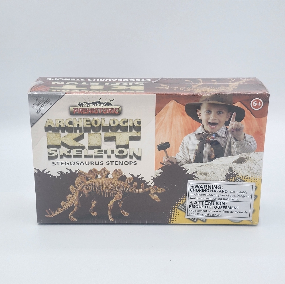 Prehistoric Archeologic Kit Stegosaurus Skeleton